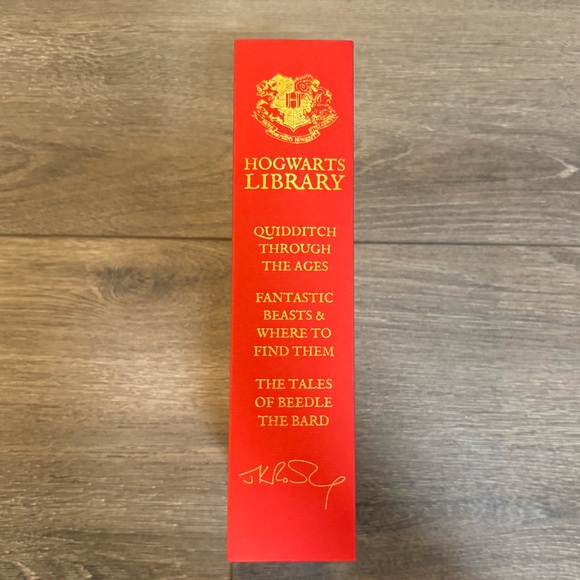 RARE Hogwarts Library complete Box Set. In outstanding condition. - Picture 4 of 5